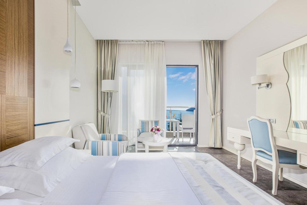 בודווה Hotel Bracera מראה חיצוני תמונה