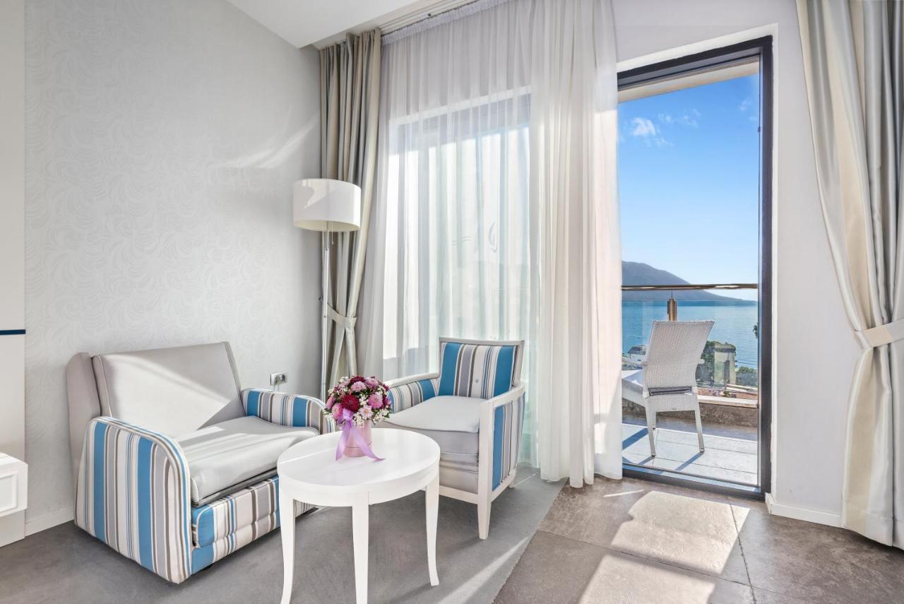 בודווה Hotel Bracera מראה חיצוני תמונה