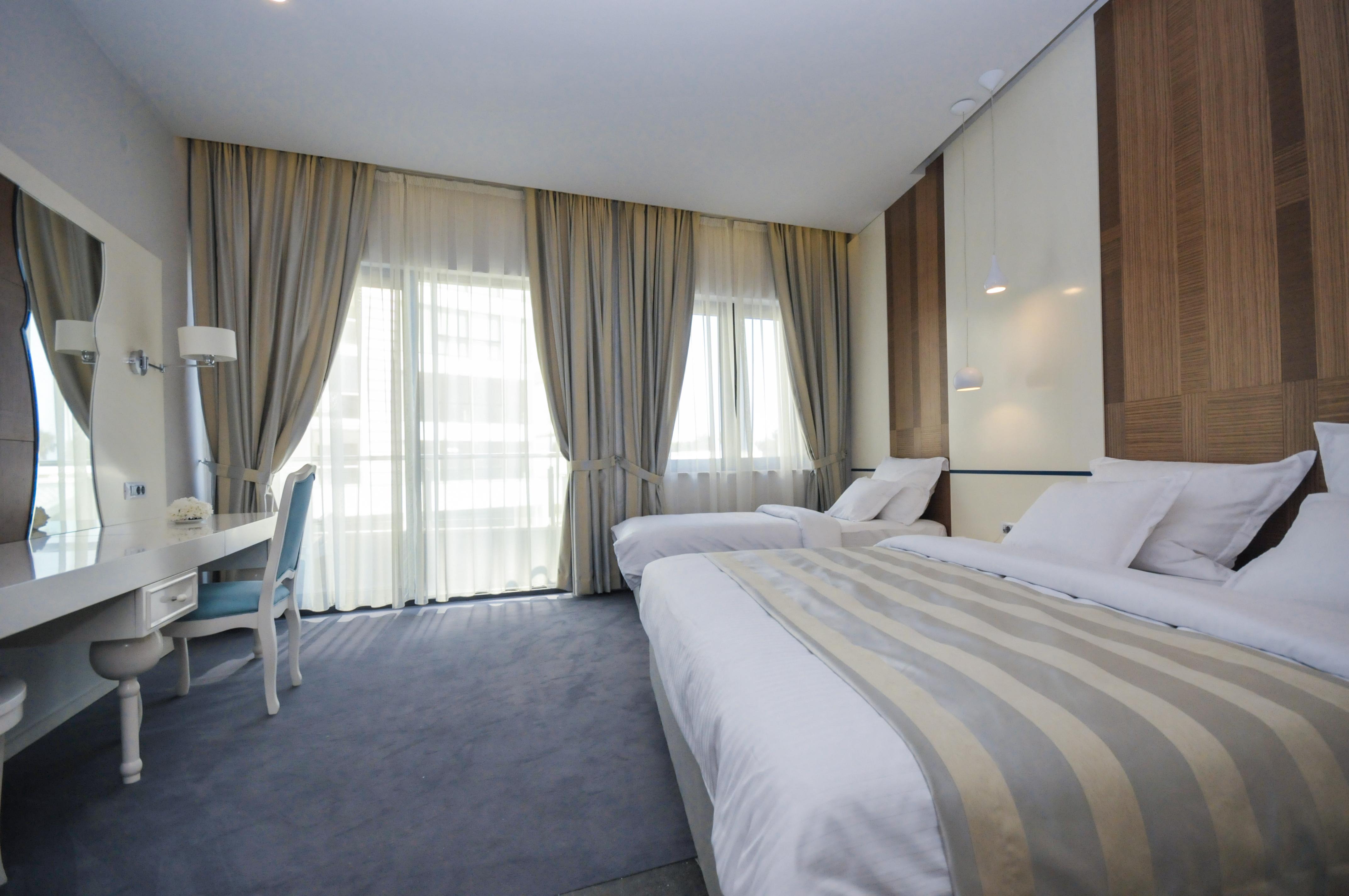 בודווה Hotel Bracera מראה חיצוני תמונה