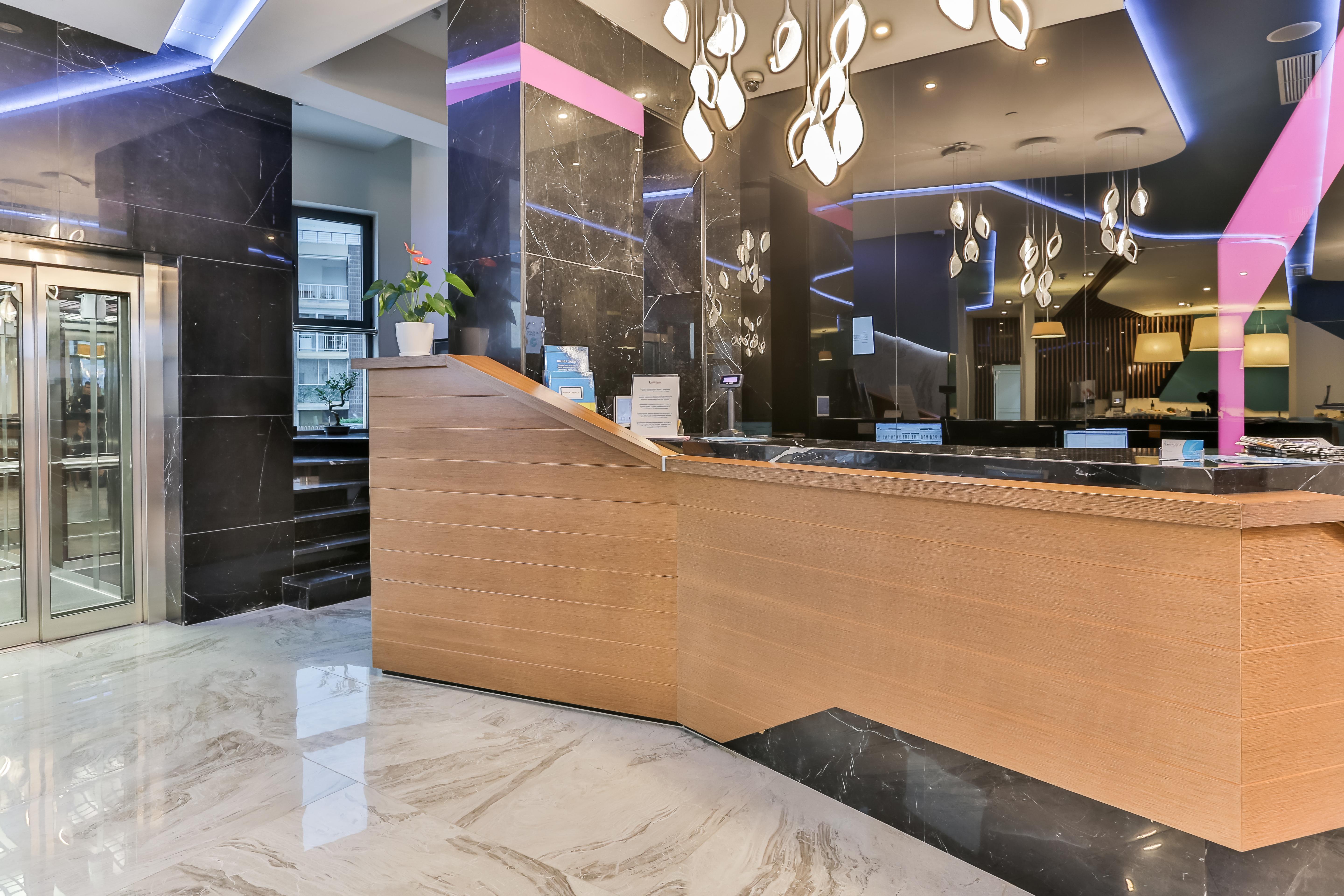 בודווה Hotel Bracera מראה חיצוני תמונה