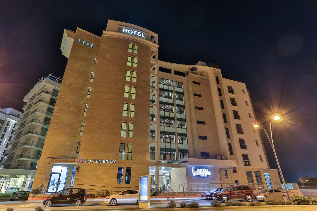 בודווה Hotel Bracera מראה חיצוני תמונה