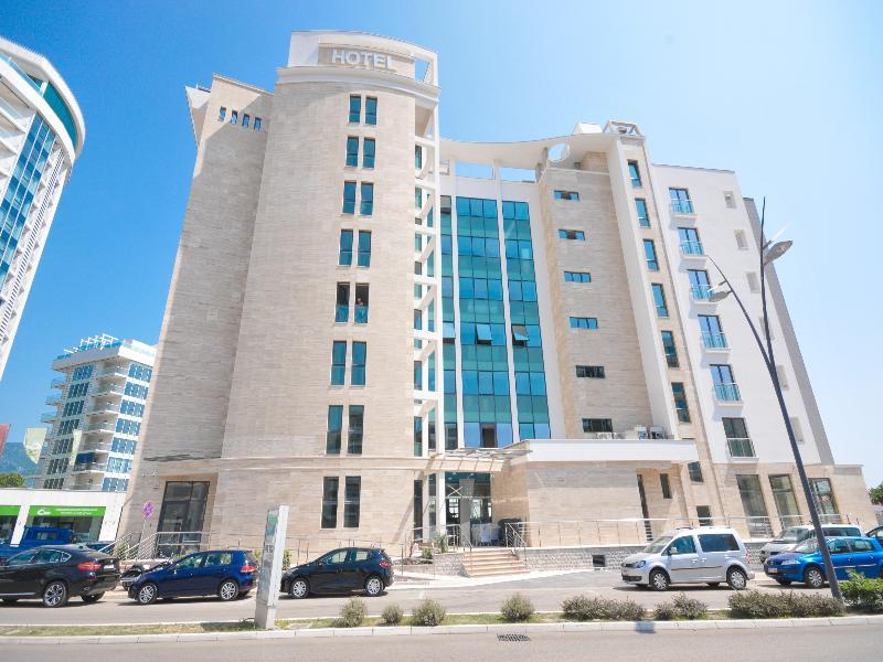 בודווה Hotel Bracera מראה חיצוני תמונה